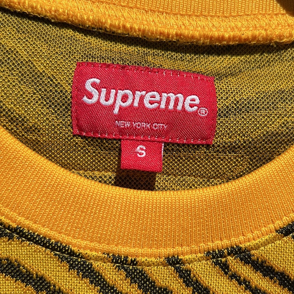 Shirt - Picture 4 of 4